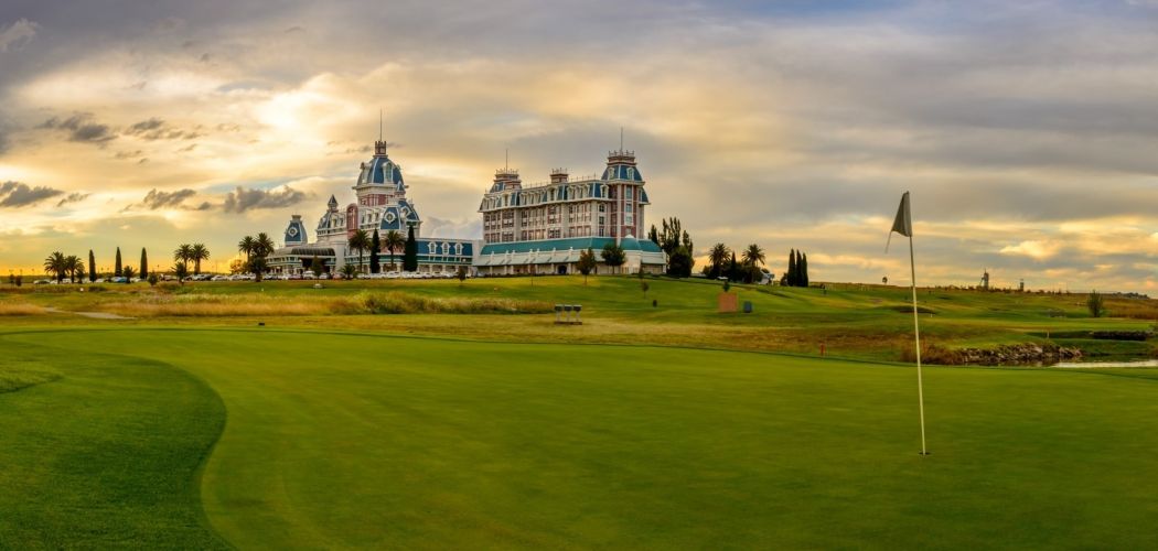 Graceland Country Club